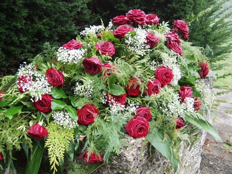 funeraire-MOISSAC BELLEVUE-min_roses-61203